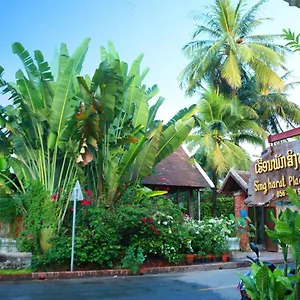 2* Bed & Breakfast Singharat Boutique House